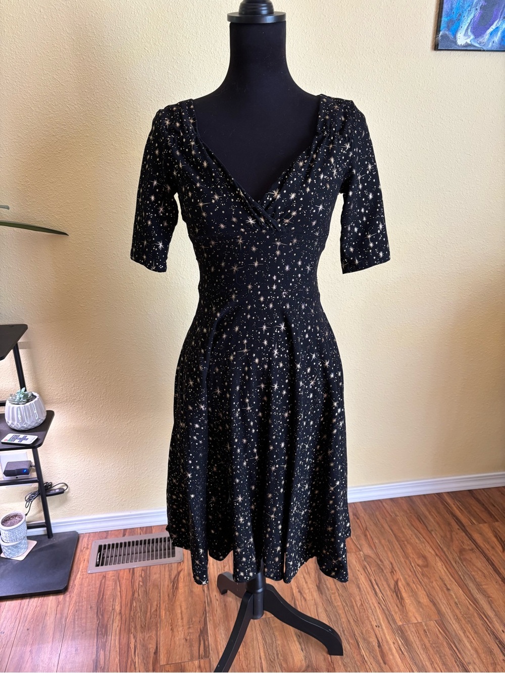 Collectif Black Star-Print Wrap Midi Dress